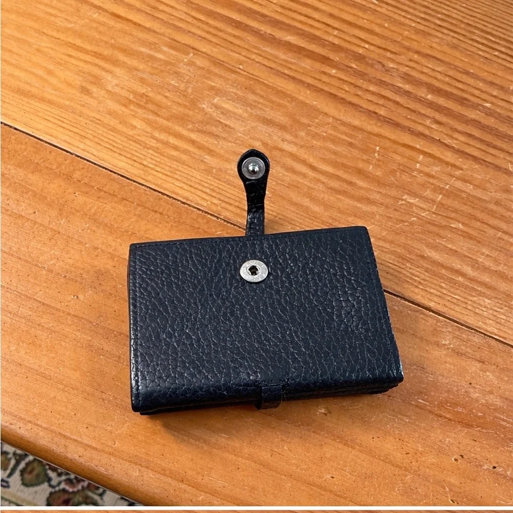 Brighton credit card case, EUC - Picture 4 of 4